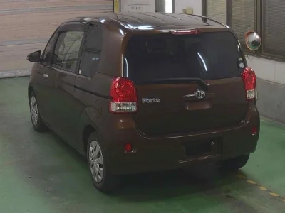 TOYOTA PORTE