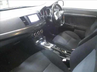MITSUBISHI GALANT FORTIS SPORTBACK