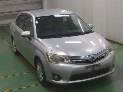 TOYOTA COROLLA AXIO
