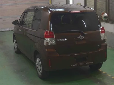TOYOTA SPADE