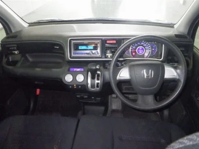 HONDA LIFE