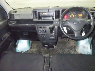 TOYOTA PIXIS VAN