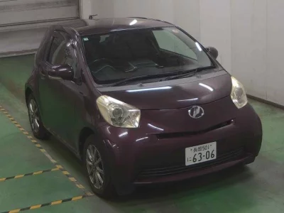 TOYOTA IQ