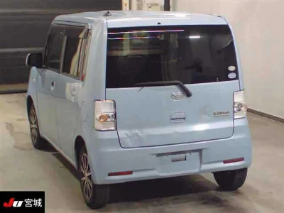 DAIHATSU MOVE CONTE