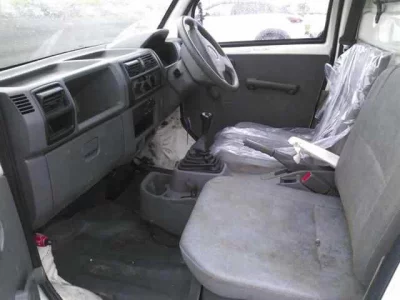 NISSAN CLIPPER TRUCK