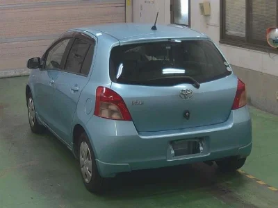 TOYOTA VITZ
