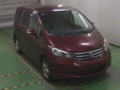 HONDA FREED