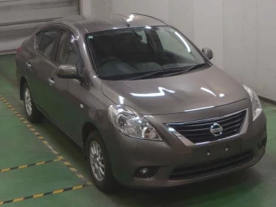 NISSAN TIIDA LATIO
