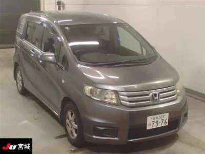 HONDA FREED SPIKE