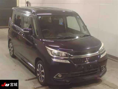 MITSUBISHI DELICA D2