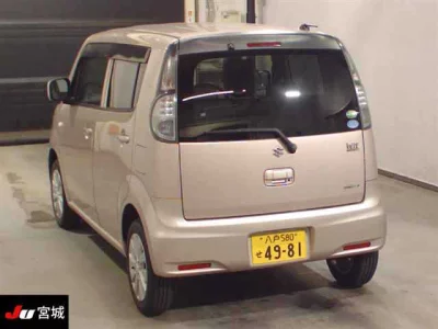 SUZUKI MRWAGON