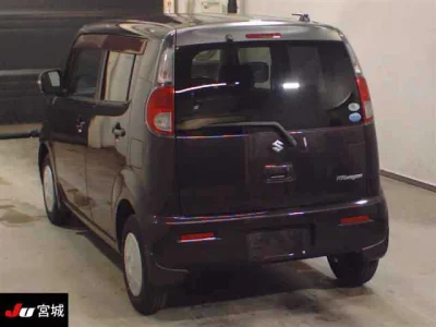 SUZUKI MRWAGON
