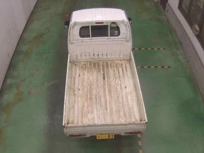 NISSAN CLIPPER TRUCK