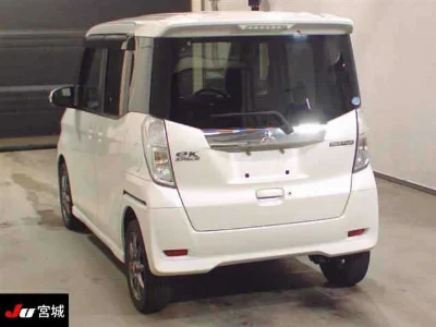 MITSUBISHI EK SPACE