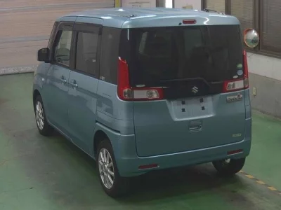 Suzuki Spacia