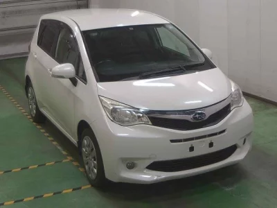 SUBARU TREZIA