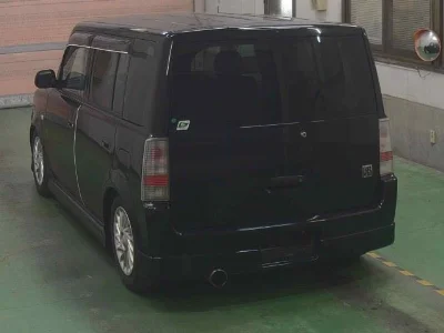 TOYOTA BB