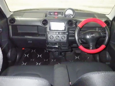 TOYOTA BB