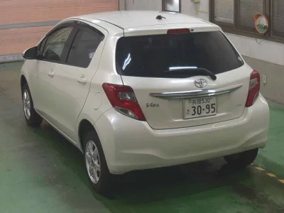 TOYOTA VITZ