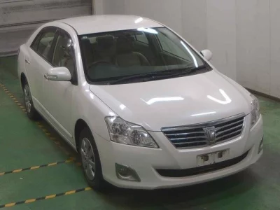 TOYOTA PREMIO