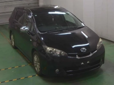 TOYOTA WISH
