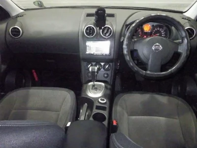 NISSAN DUALIS