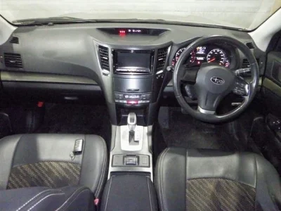 SUBARU OUTBACK