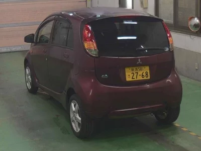 MITSUBISHI I