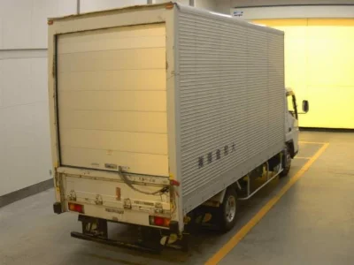 MITSUBISHI CANTER
