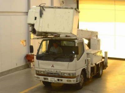 MITSUBISHI CANTER