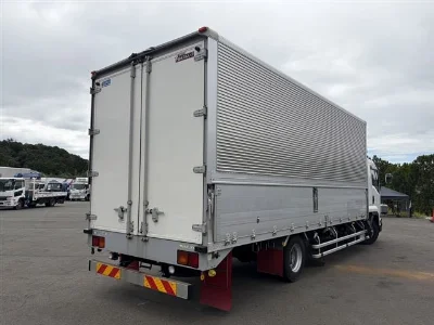 ISUZU FORWARD