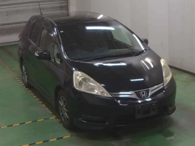 HONDA FIT SHUTTLE