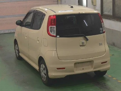 SUZUKI MRWAGON