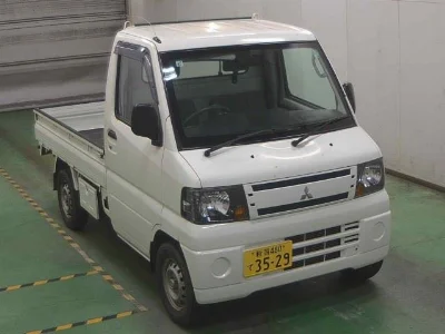 MITSUBISHI MINICAB TRUCK