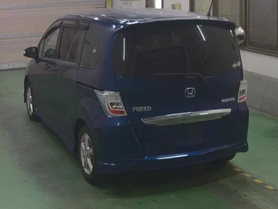 HONDA FREED