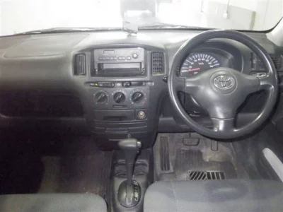 TOYOTA SUCCEED