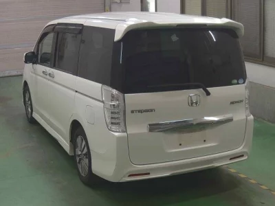 HONDA STEP WAGON