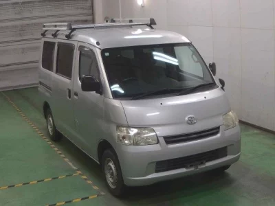TOYOTA TOWN ACE VAN