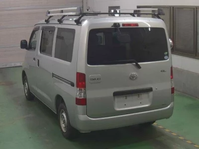 TOYOTA TOWN ACE VAN