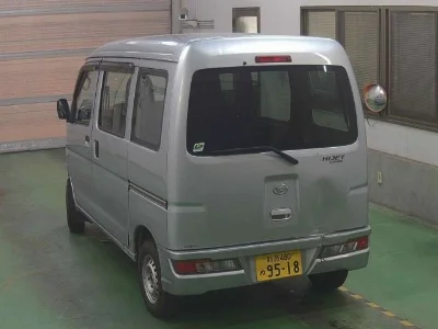 DAIHATSU HIJET VAN
