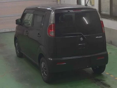 SUZUKI MRWAGON