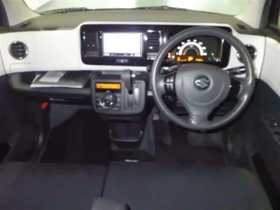 SUZUKI MRWAGON