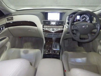 NISSAN FUGA