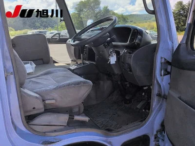 TOYOTA COASTER
