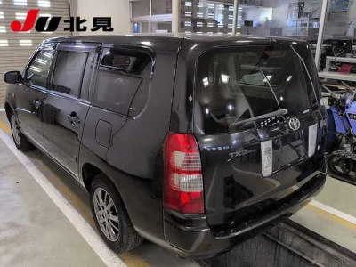 TOYOTA SUCCEED