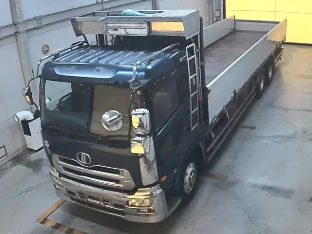 Nissan UD  с аукциона в Японии