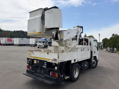 ISUZU ELF