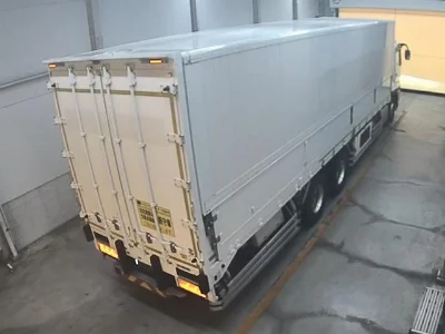 MITSUBISHI FUSO