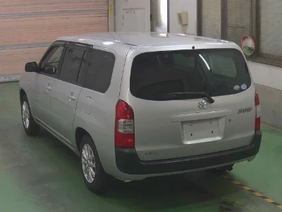 TOYOTA SUCCEED