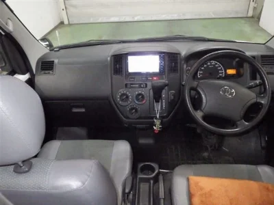 TOYOTA LITE ACE VAN
